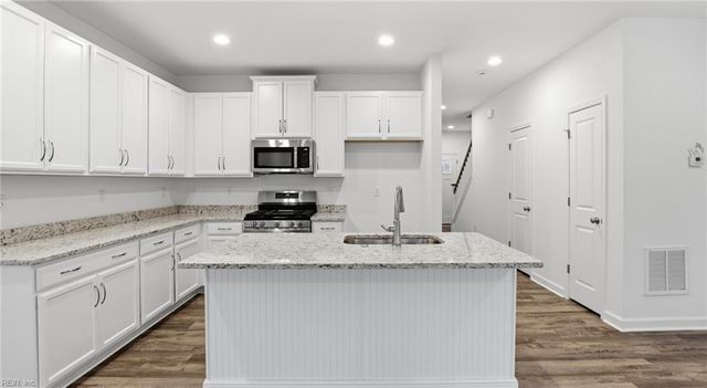 1009 Serene Rd Unit 101, Suffolk, VA 23435