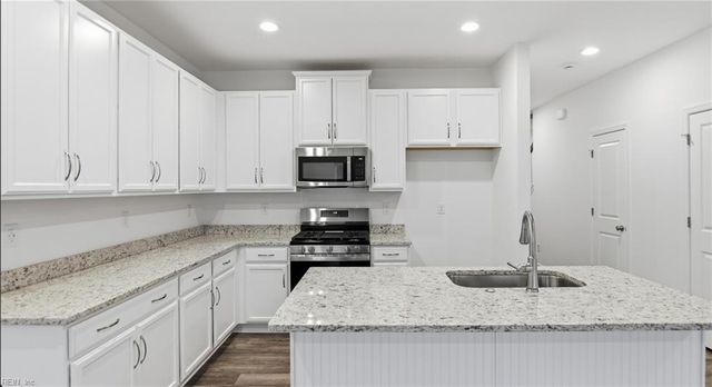 1009 Serene Rd Unit 101, Suffolk, VA 23435