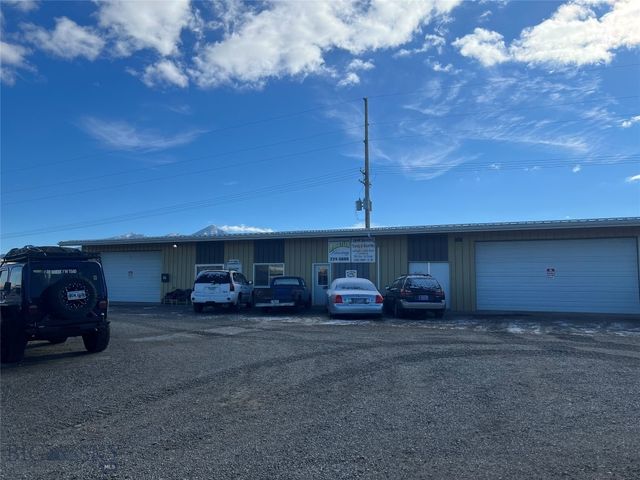 1296 US Highway 10 Highway W, Livingston, MT 59047