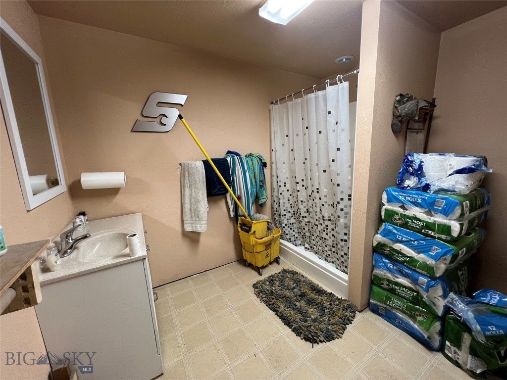 1296 US Highway 10 Highway W, Livingston, MT 59047 photo 14