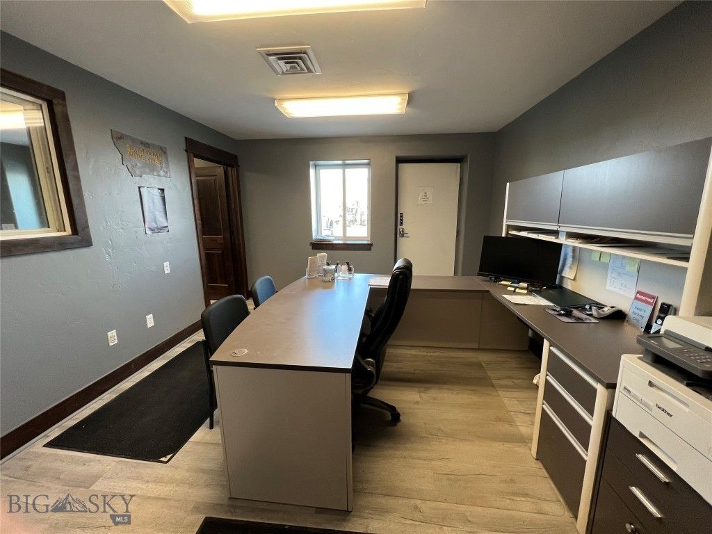 1296 US Highway 10 Highway W, Livingston, MT 59047 photo 8