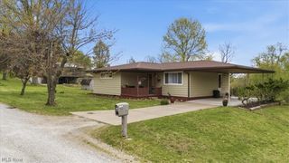 215 Highland Lake Terrace, Washington, WV 26181