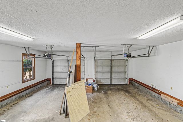 281 Ridge Way, Simpsonville, SC 29680