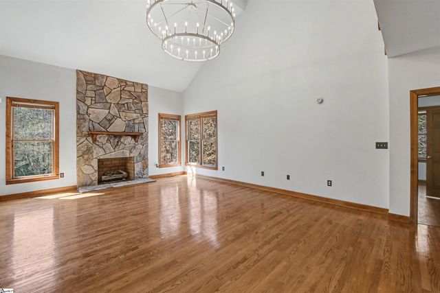 281 Ridge Way, Simpsonville, SC 29680