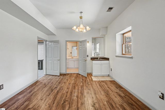 281 Ridge Way, Simpsonville, SC 29680