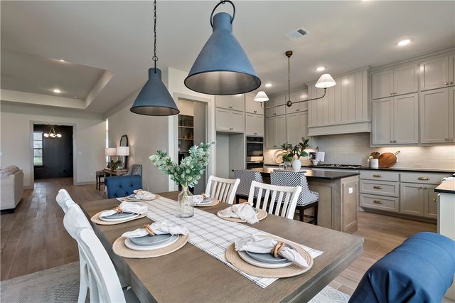 2112 Madden Circle, College Station, TX 77845