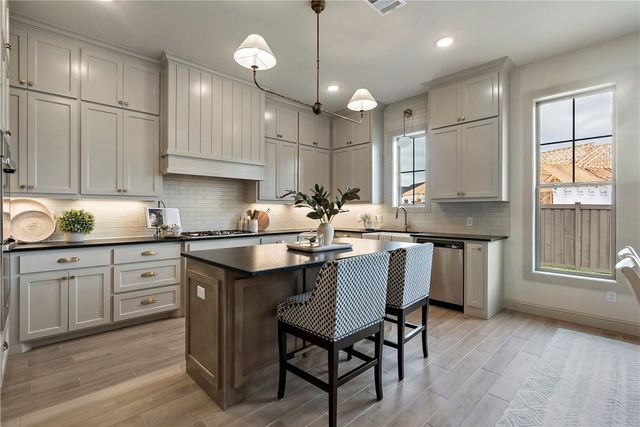 2112 Madden Circle, College Station, TX 77845