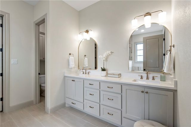 2112 Madden Circle, College Station, TX 77845