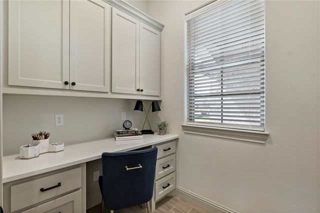 2112 Madden Circle, College Station, TX 77845