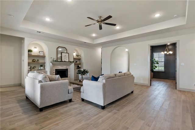 2112 Madden Circle, College Station, TX 77845