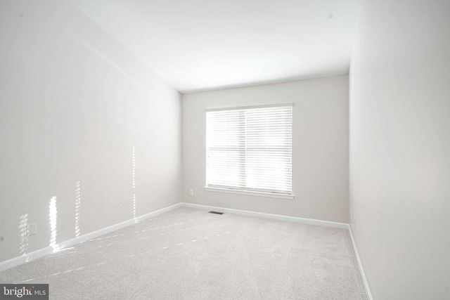 1011 CRESTMONT DR, Mantua, NJ 08051