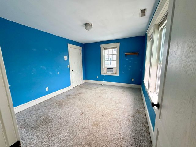 15 Dunklee Street, Concord, NH 03301