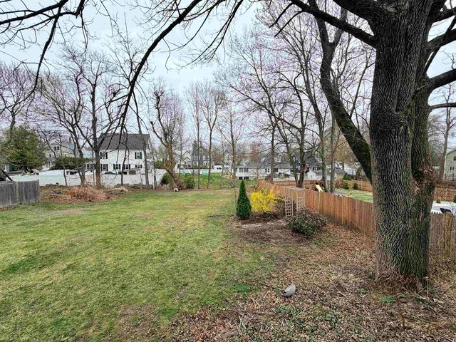 15 Dunklee Street, Concord, NH 03301