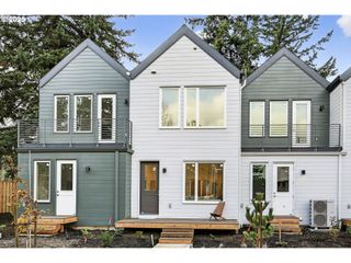 7248 Ne Going St, Portland, OR 97218