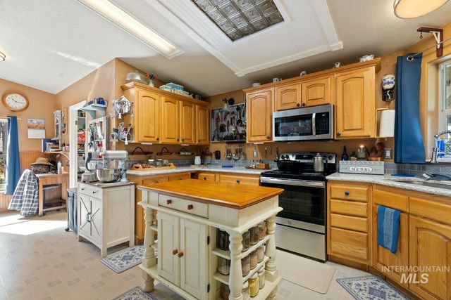 19152 Marsing Road, Caldwell, ID 83607