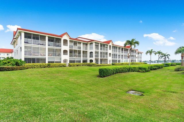 109 Half Moon Circle G3, Hypoluxo, FL 33462