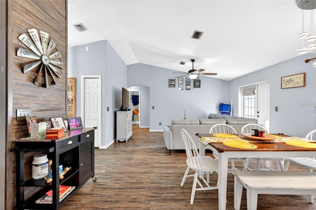 45 LARCH RADIAL, Ocala, FL 34480