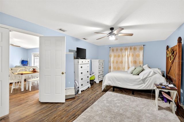 45 LARCH RADIAL, Ocala, FL 34480