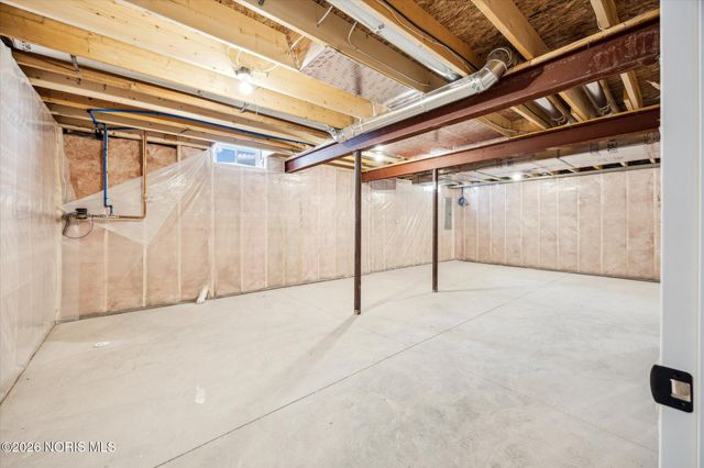 197 Valley Hall Drive, Perrysburg, OH 43551