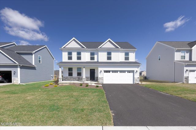 197 Valley Hall Drive, Perrysburg, OH 43551