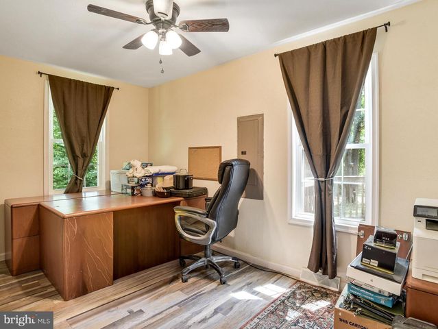 16500 BEALLE HILL RD, Waldorf, MD 20601