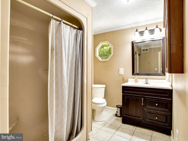 16500 BEALLE HILL RD, Waldorf, MD 20601