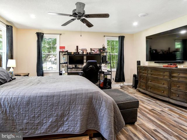 16500 BEALLE HILL RD, Waldorf, MD 20601