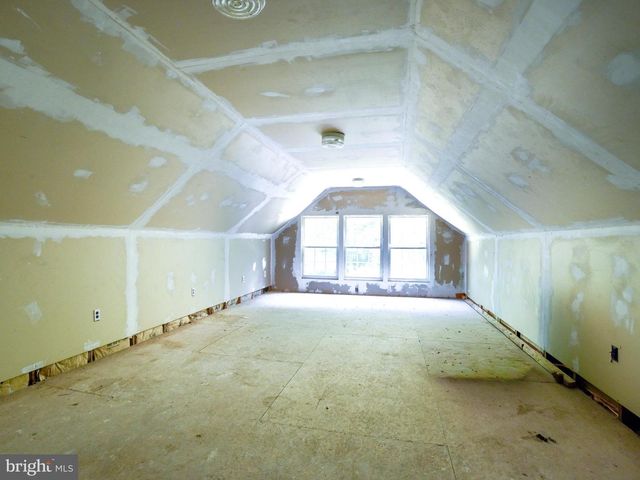 16500 BEALLE HILL RD, Waldorf, MD 20601