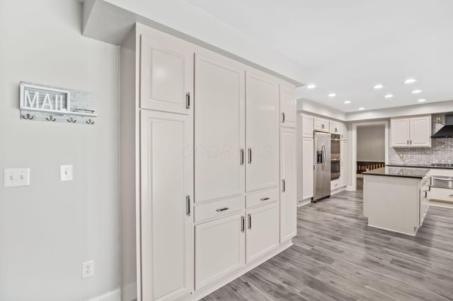 6315 Crystal Valley Drive, Galena, OH 43021