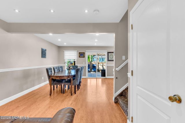 46 Aspen Court, Lakewood, NJ 08701