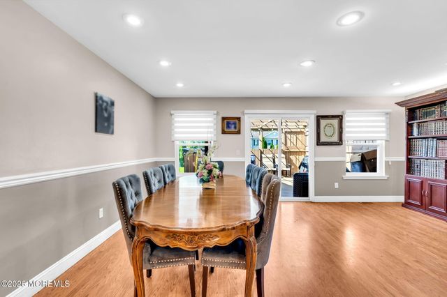 46 Aspen Court, Lakewood, NJ 08701