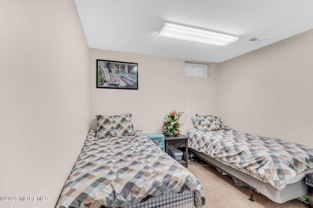 46 Aspen Court, Lakewood, NJ 08701