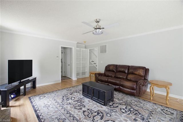 9321 Deer Path Lane, Kernersville, NC 27284