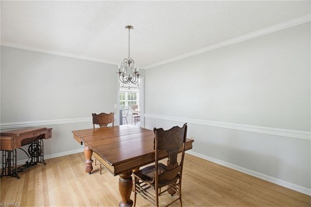 9321 Deer Path Lane, Kernersville, NC 27284