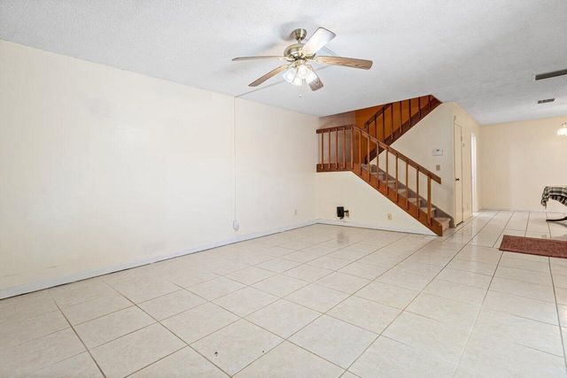 853 Springdale Circle, Palm Springs, FL 33461