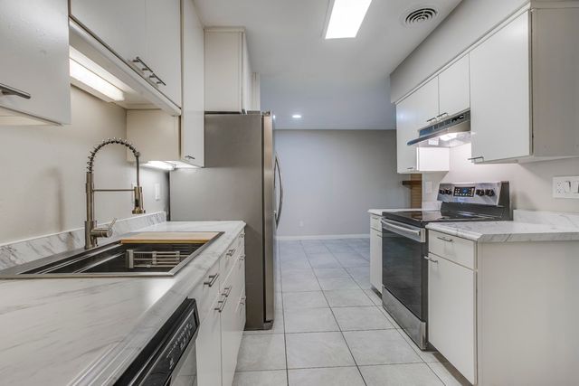 2632 Custer Parkway D, Richardson, TX 75080