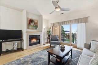 555 S Midvale Boulevard #216, Madison, WI 53711