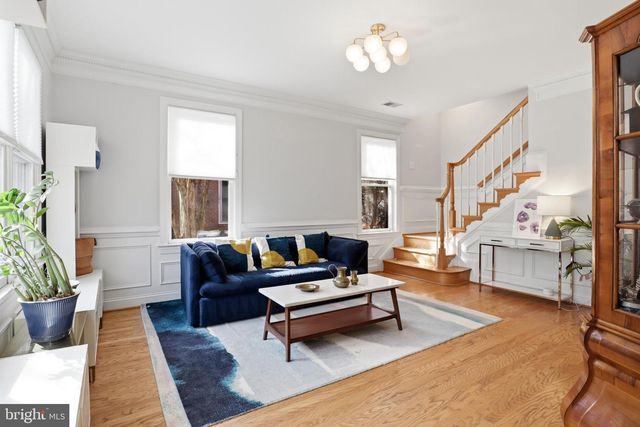 1142 N JACKSON ST, Arlington, VA 22201