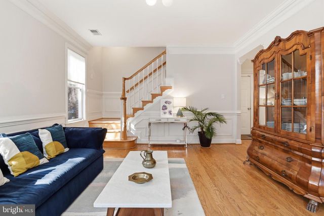 1142 N JACKSON ST, Arlington, VA 22201