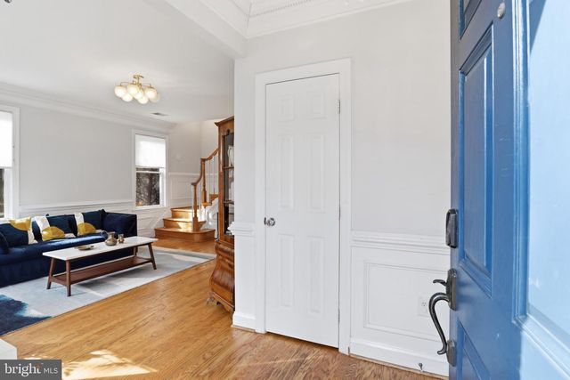 1142 N JACKSON ST, Arlington, VA 22201