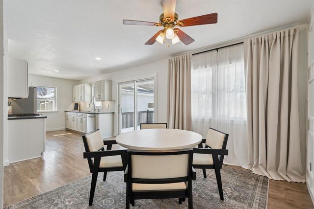 718 7th Ave NE, Oelwein, IA 50662