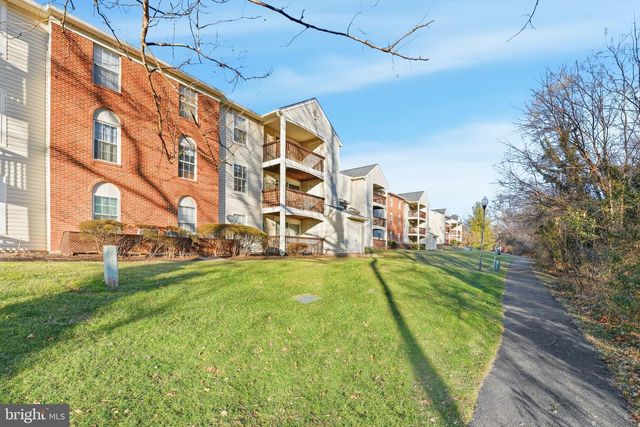 9458 SCARLET OAK DR, Manassas, VA 20110