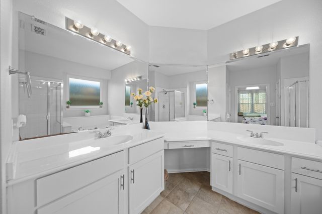 431 Lakefield Drive, Murphy, TX 75094