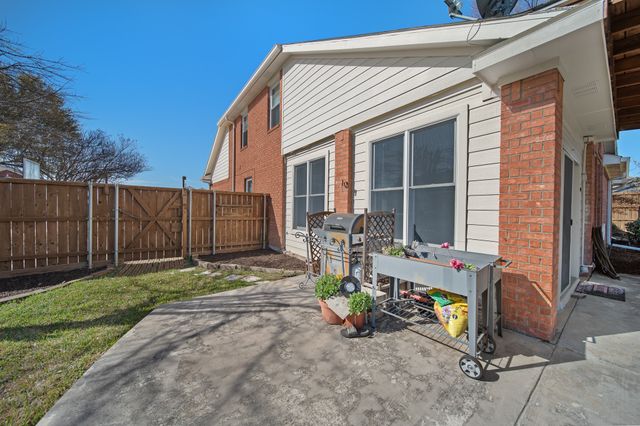 431 Lakefield Drive, Murphy, TX 75094