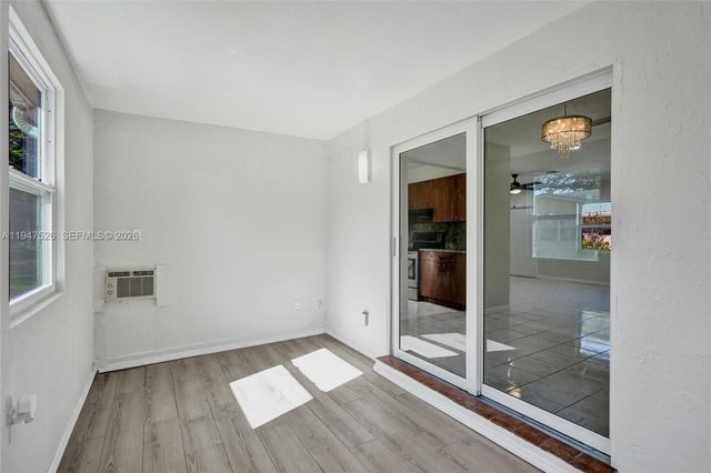 2621 SW Natura Ave, Deerfield Beach, FL 33441