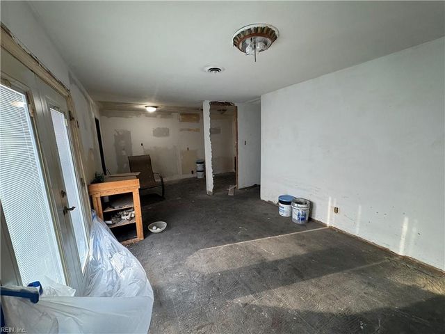 505 Kent DR, Portsmouth, VA 23702