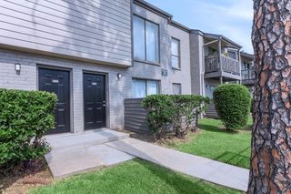 1300 Wilcrest DR 509, Houston, TX 77042