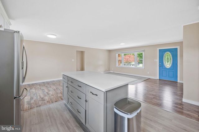3801 GARDINER RD, Waldorf, MD 20601