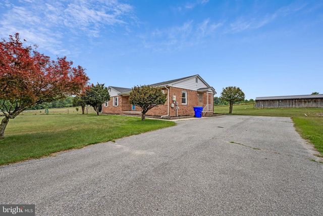 3801 GARDINER RD, Waldorf, MD 20601