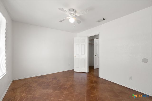 1225 Hilltop Drive, San Marcos, TX 78666